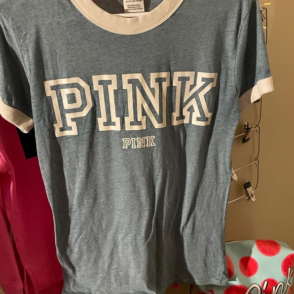 Pink tee bundle - Picture 4 of 9